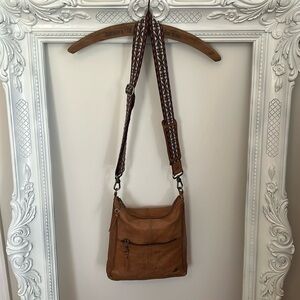 The SAK, Tan Crossbody Bag with Brown Strap in Great Condition